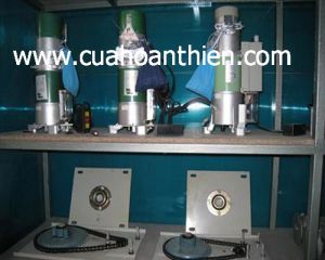 moto cua cuon1